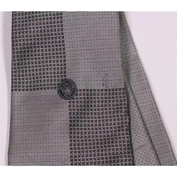 Gianni Versace Vintage 90's Gray/Black Check Geometric Print Silk Necktie Tie - Picture 4 of 9